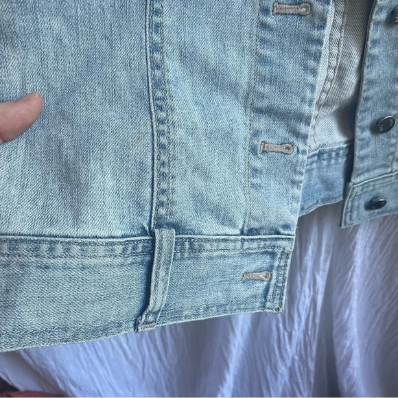 J. Jill Light Wash Jean Jacket, XS - Picture 7 of 14